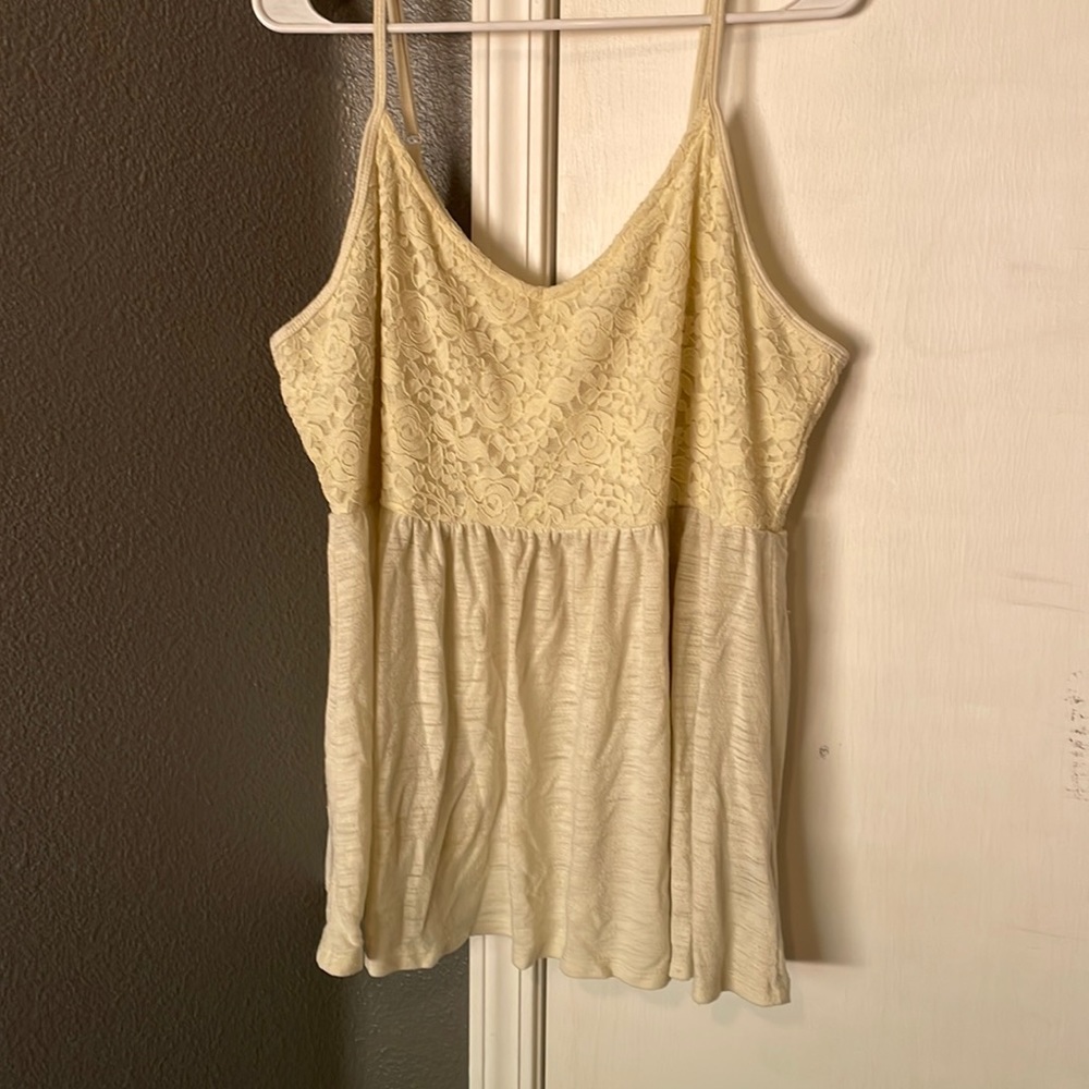 Torrid yellow lace tank